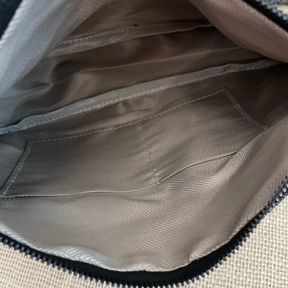 JingPin Shoulder Bag, Military style strap, Black, White,‎ New Condition - Picture 9 of 9